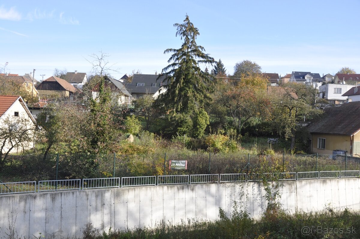 Na predaj pozemok v Turej Lúke.