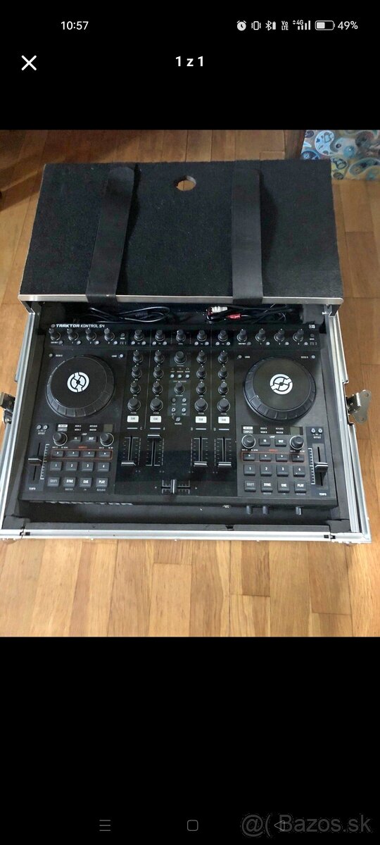Traktor Kontrol S4
