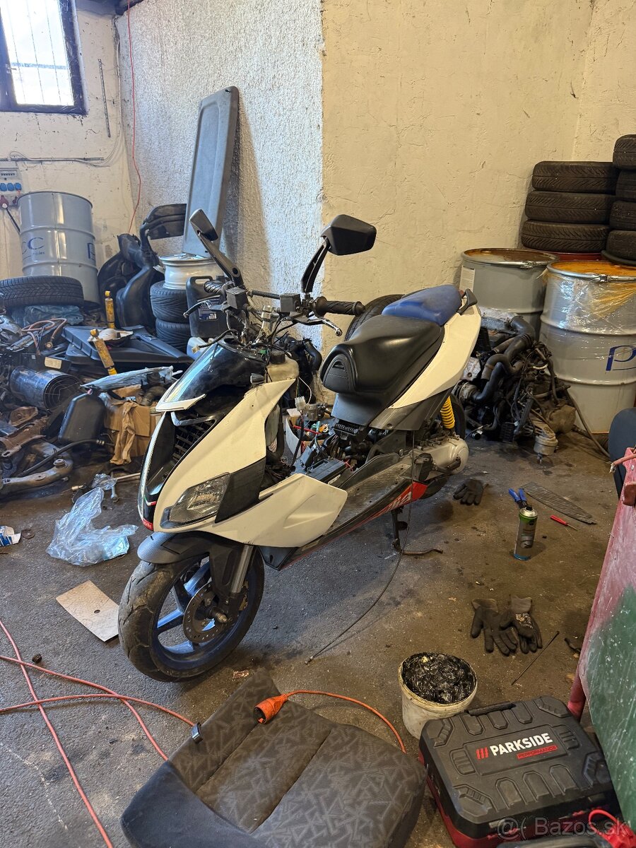 Aprilia sr 50/70cc