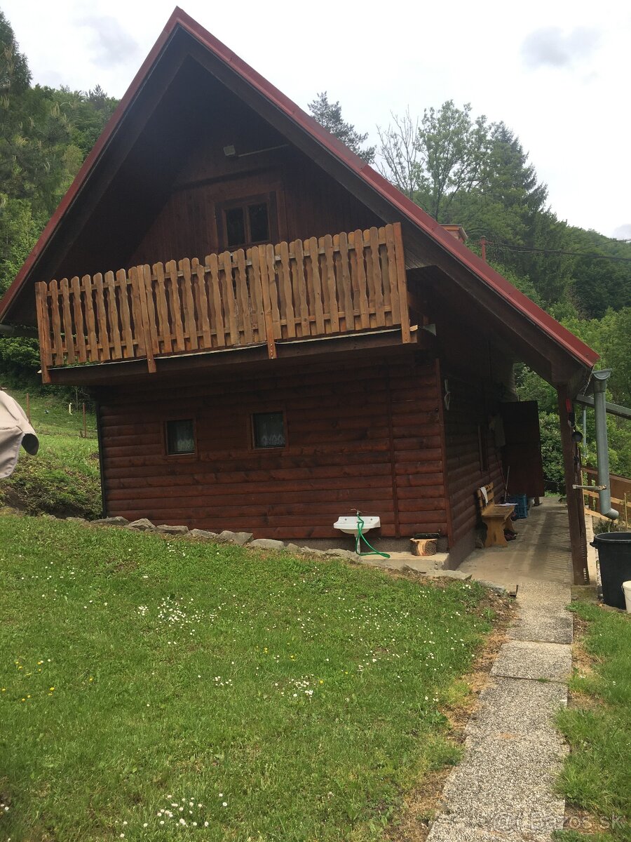 Predaj drevenice v Lazoch pod Makytou, časť Tisové.
