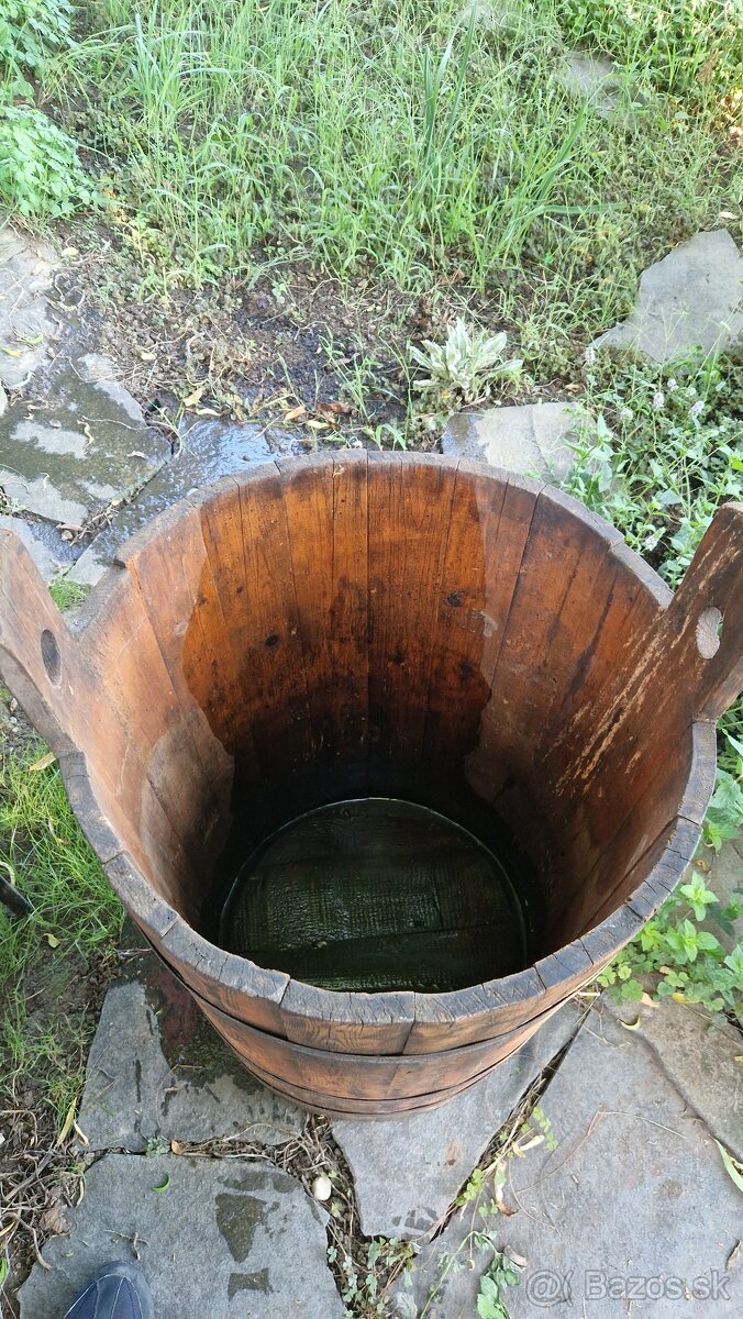Drevená kaďa