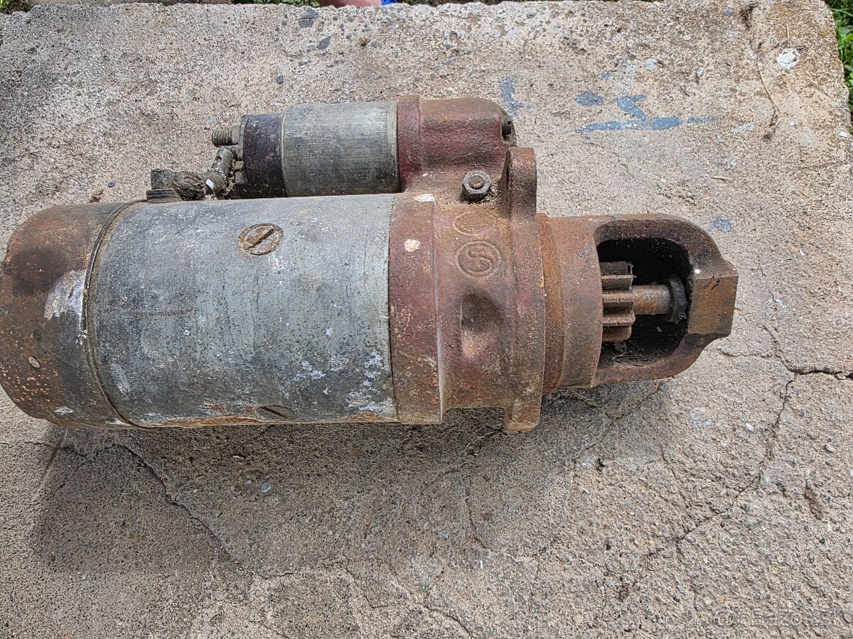 Starter Zetor