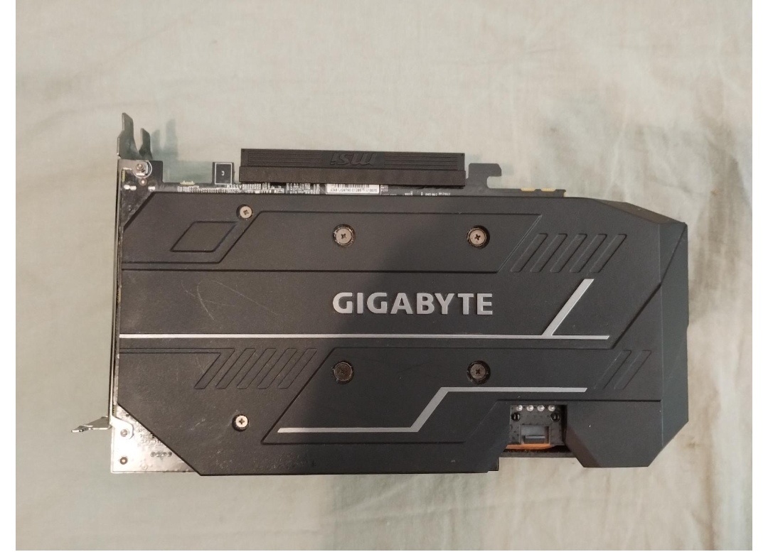 Predám rtx2060 6gb gigabyte