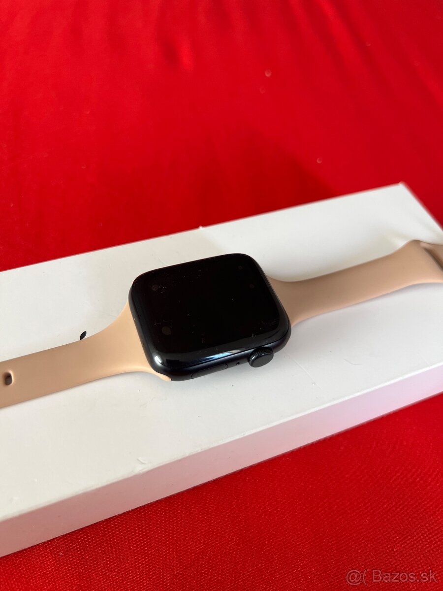 Apple watch SE 44mm