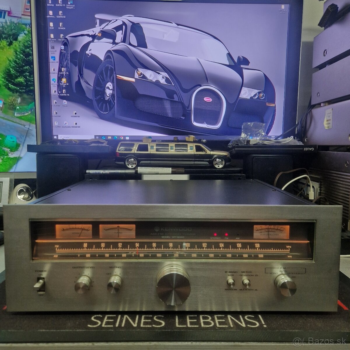 KENWOOD KT-8300...FM/AM stereo tuner...