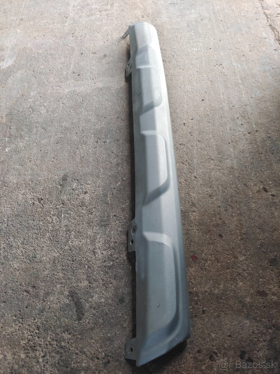 Peugeot partner tepee .lišta predneho naraznika