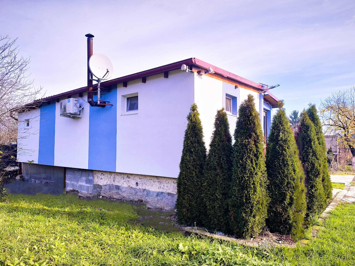 ‼️ CHATKA + POZEMOK NA PREDAJ, NÁVOJOVCE okr. PARTIZÁNSKE‼️