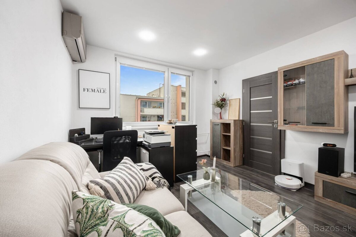 NA PRENÁJOM: Kompletne zariadený 1-izbový byt, Hodálova, BA 