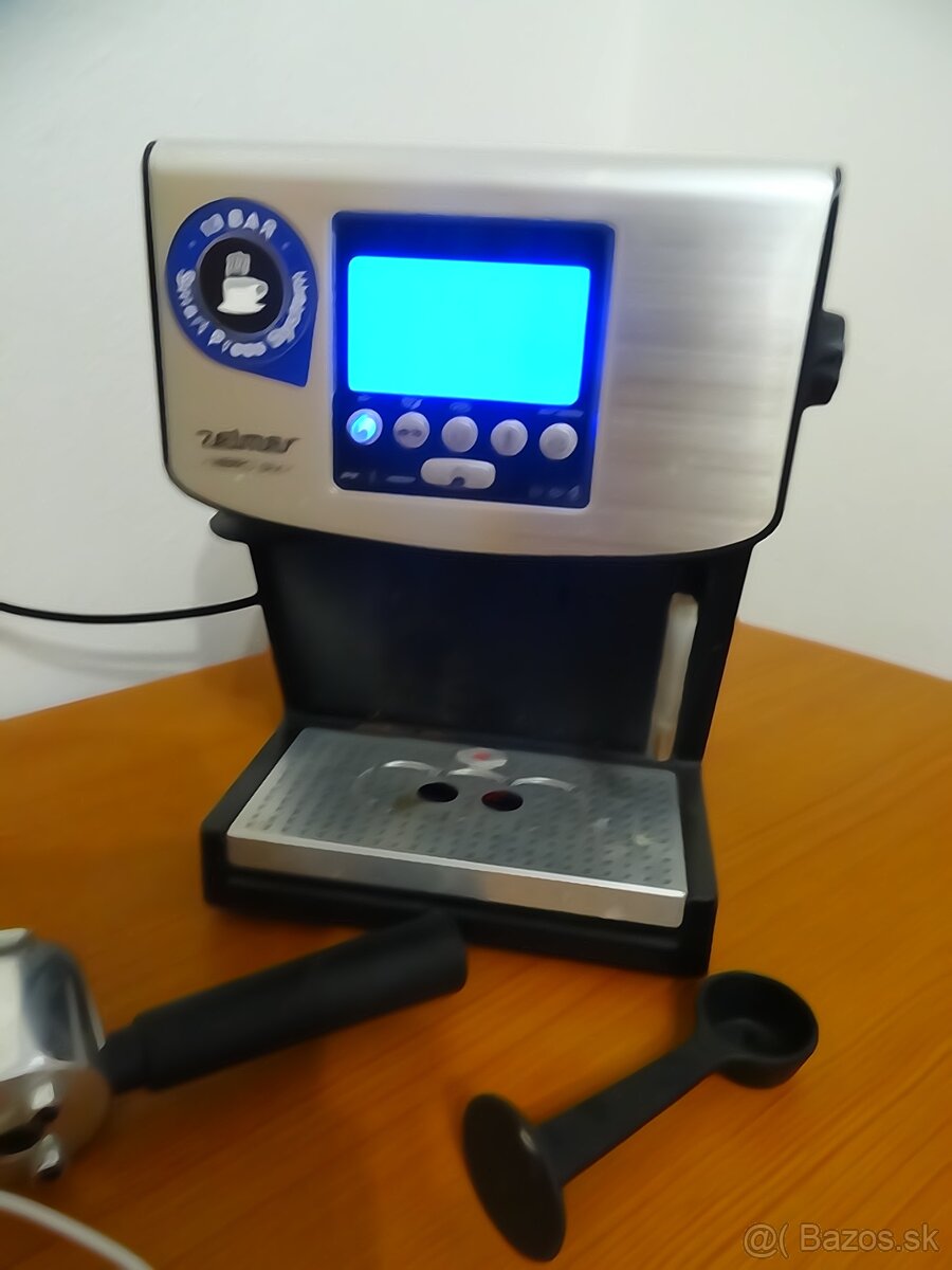 Predám starší kavovar na mletú zrnkovú kávu