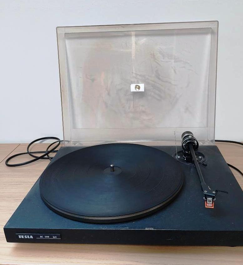 TESLA NC 500 Hi-Fi