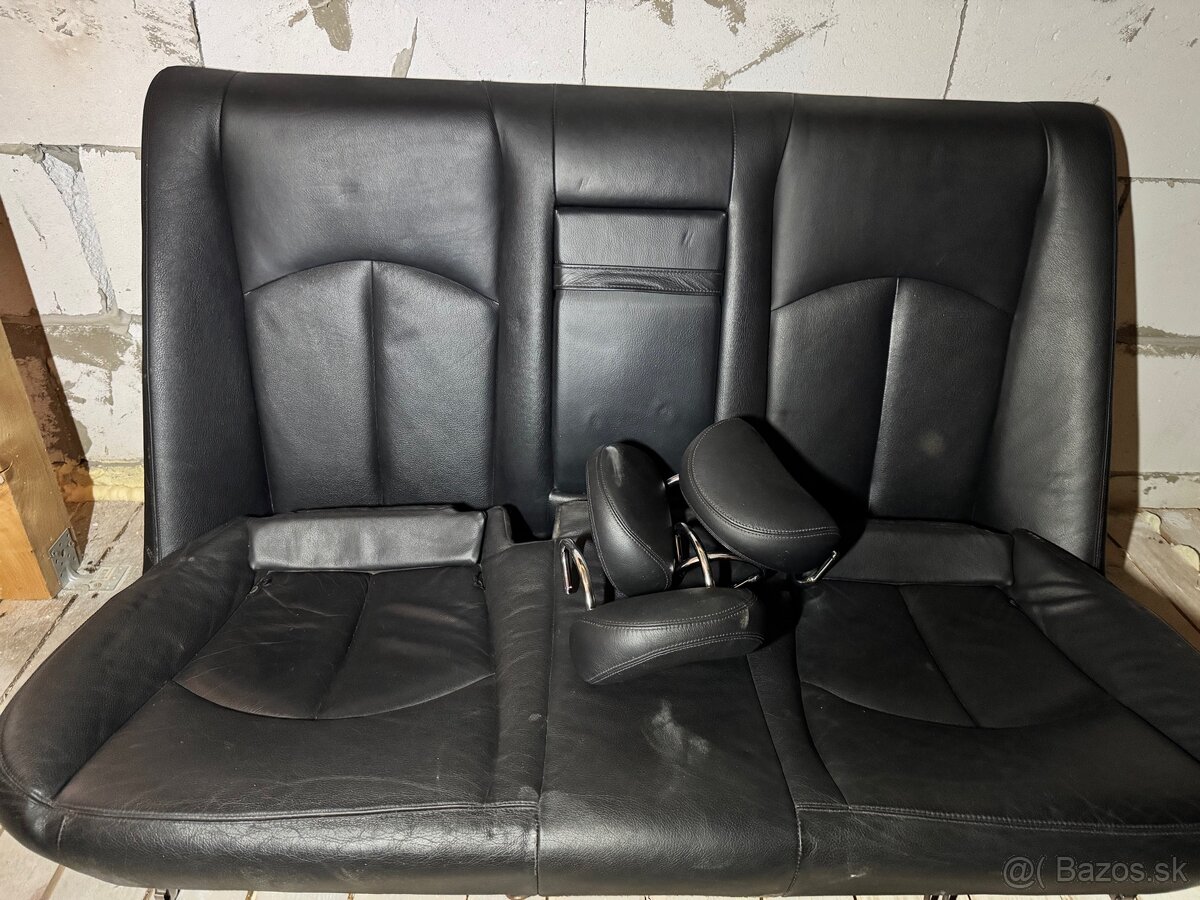 Mercedes W211 E-class