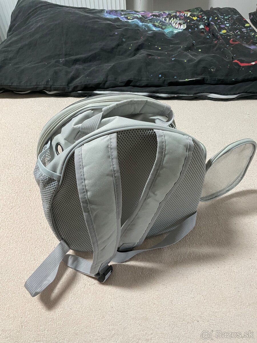 ruksak pre papagája