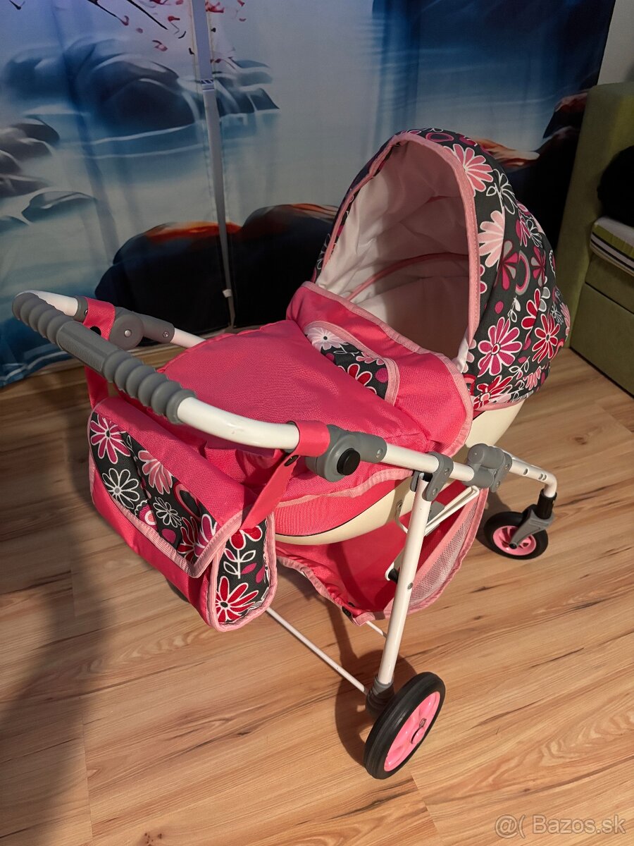 Kočík pre bábiku