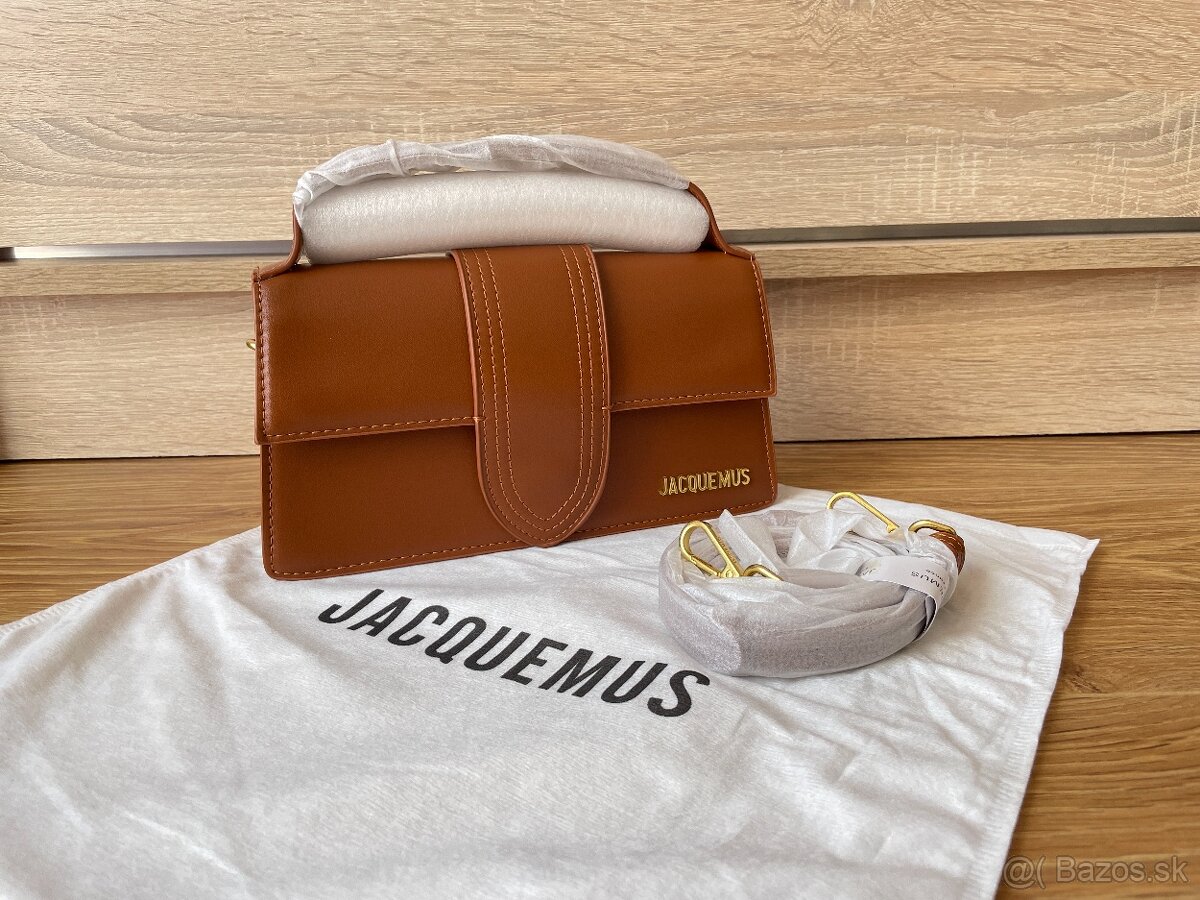 Jacquemus Le Grand Bambino hnedá kabelka
