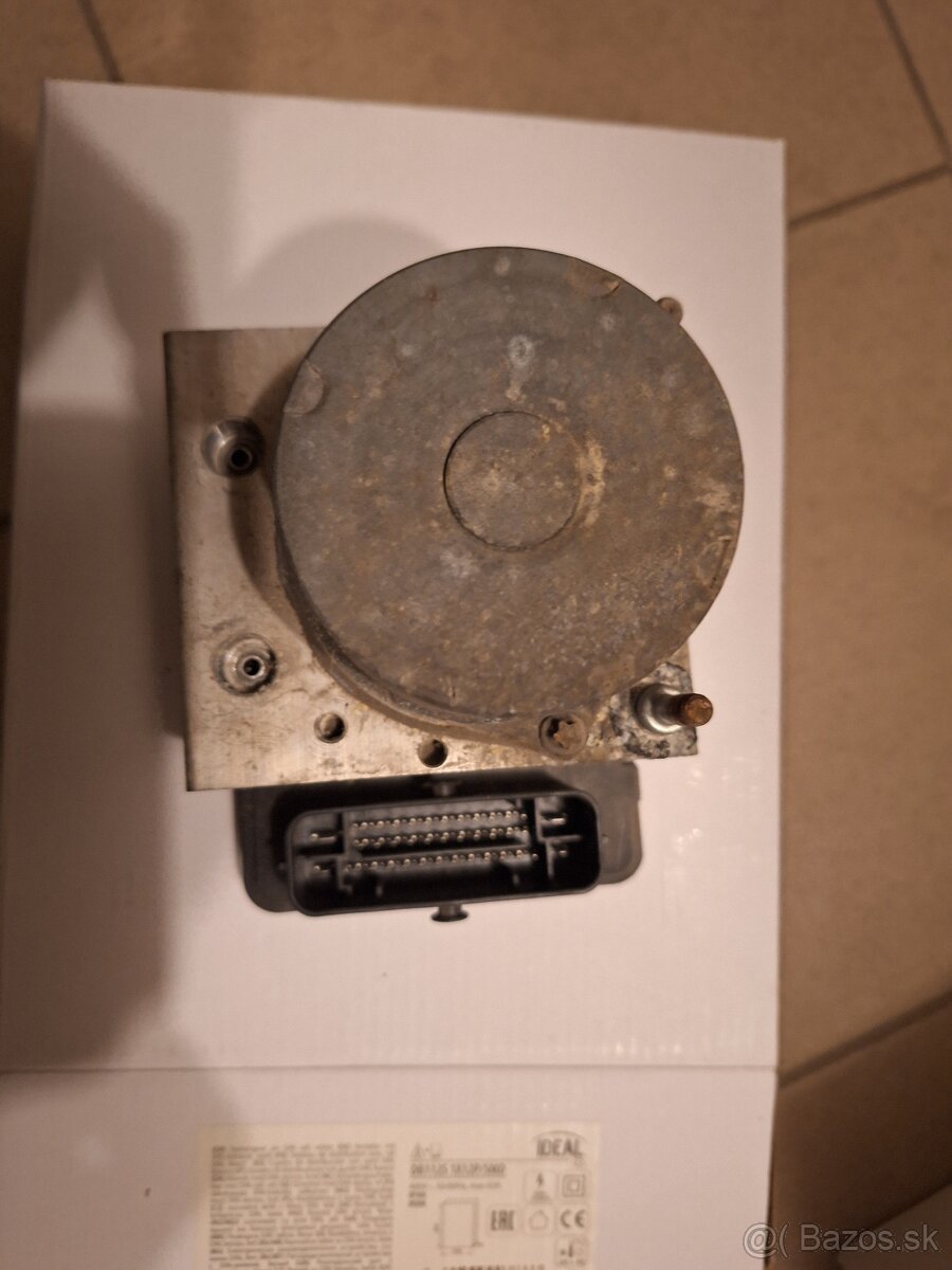 predám ABS kocku toyota verso 1.8 Valvematic,
