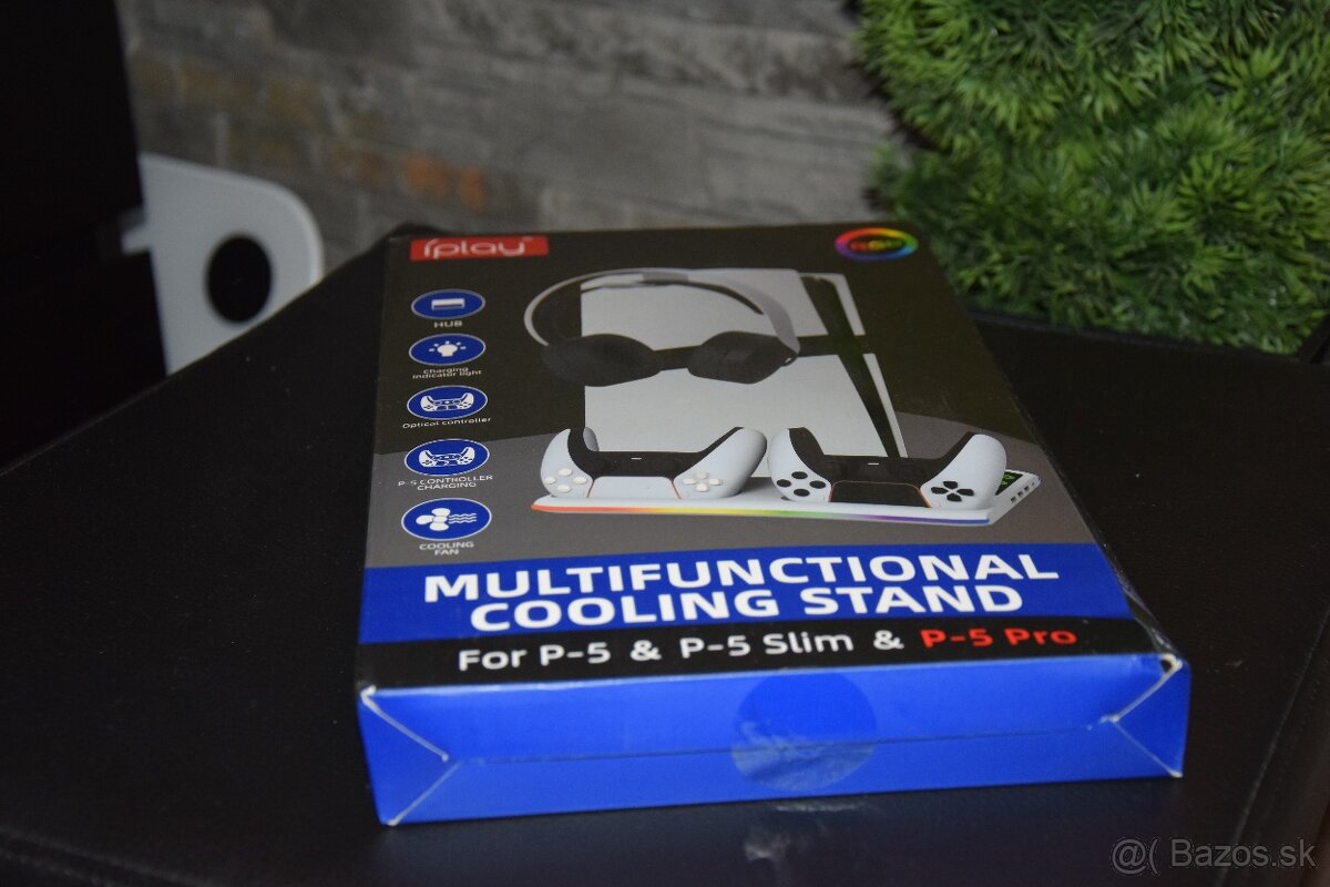 Nabíjací stojan s RGB a chladením pre PlayStation 5 / Slim