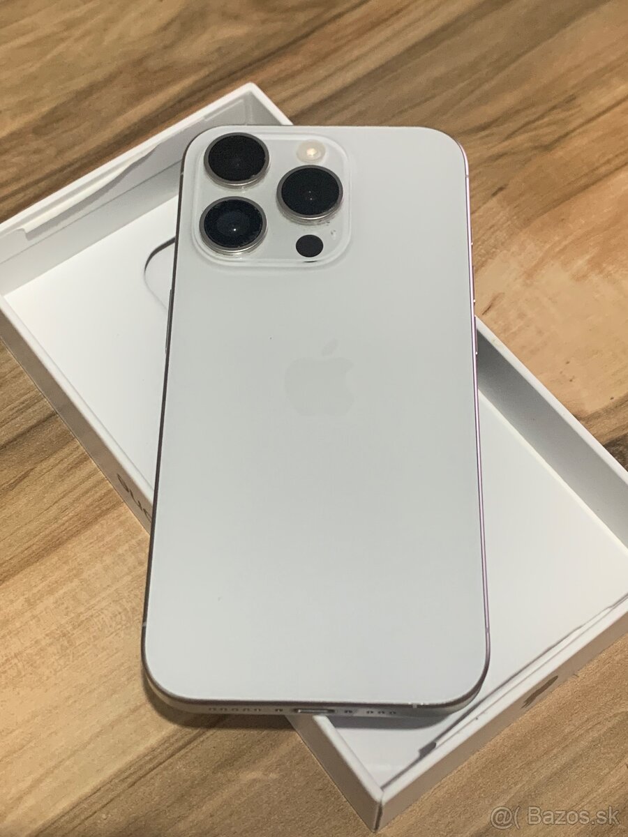 Predám Apple iphone 15 PRO 512GB White poškodený LCD