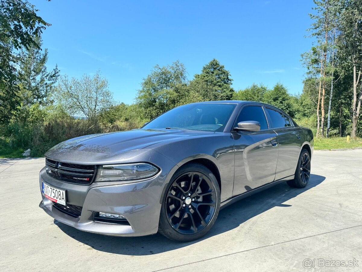 Dodge Charger V8 5,7 2016 krasne príležitosť