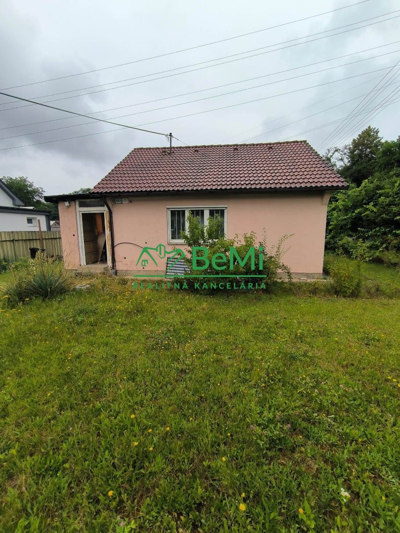Rodinný dom, Žilina, časť Rosinky, 404m2 186-12-PEMOa