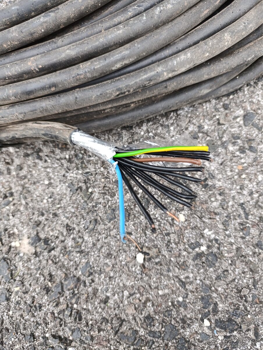 Predam kabel,deony a motor