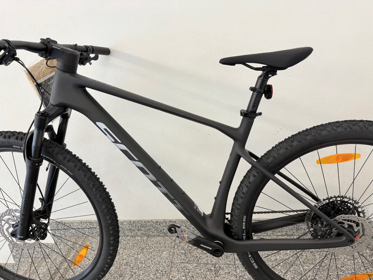SCOTT Scale 940, bicykel unisex, Karbón, veľ. L, 29“