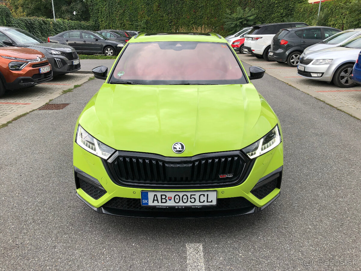 ŠKODA OCTAVIA COMBI RS PLUS 4x4 DSG