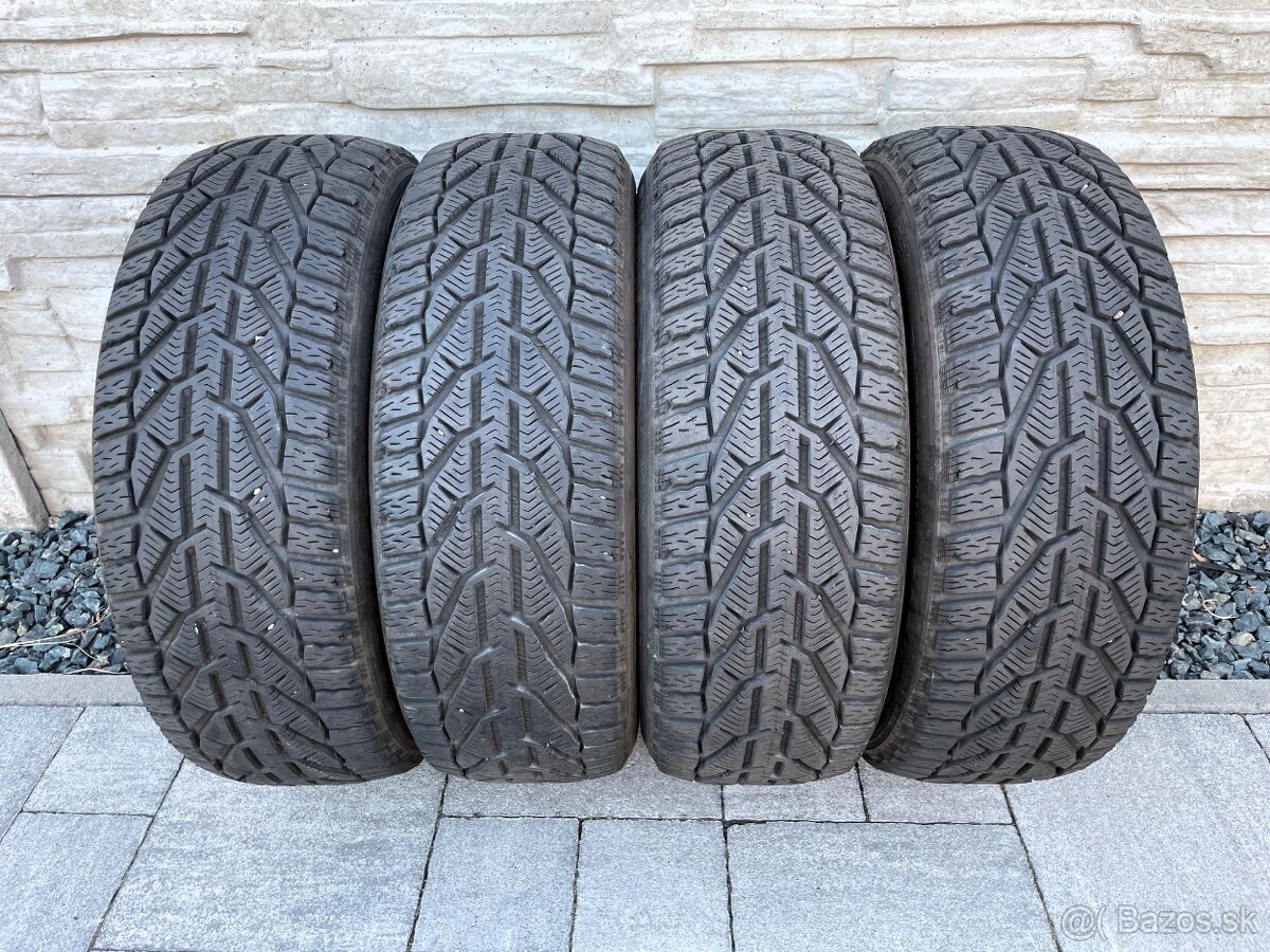 205/60 R16 Sebring zimne