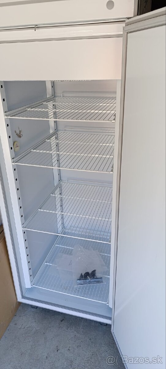 Chladnička Gastro, používaná 2 mesiace