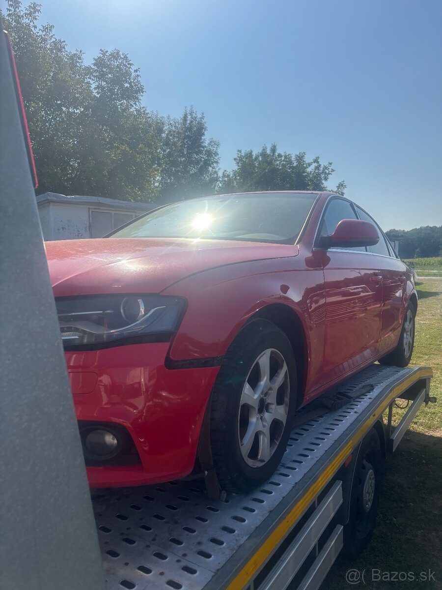 Rozpredam Audi a4 b8 sedan 1.8tfsi multitronic