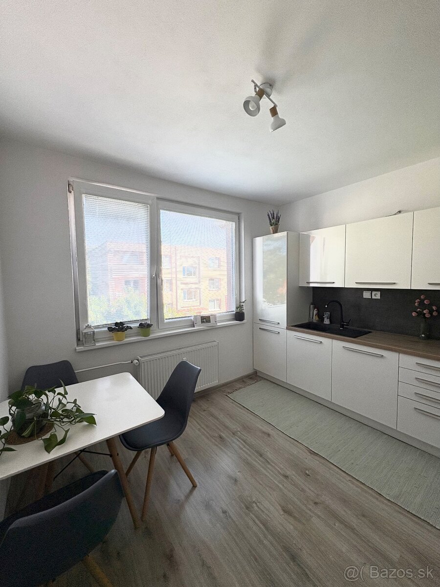 1-izbový byt Lehota pod Vtáčnikom