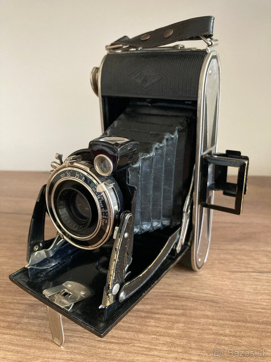 Mechový fotoaparát AGFA Billy Record z r. 1938