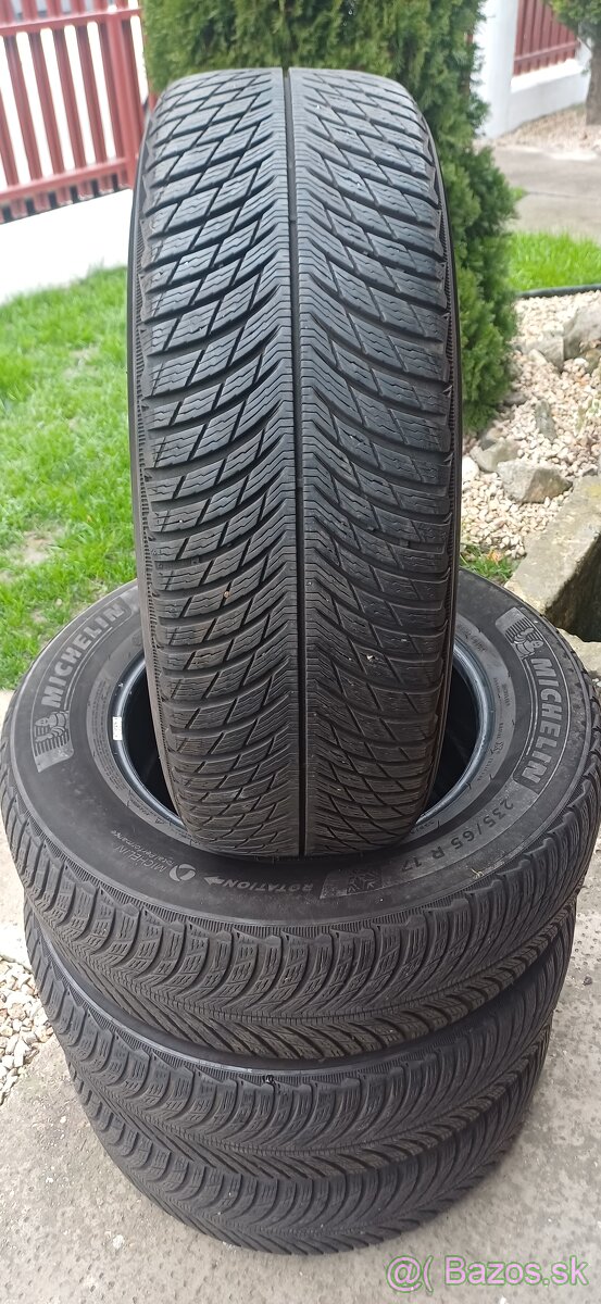235/65 r17 zimné pneumatiky ,Michelin