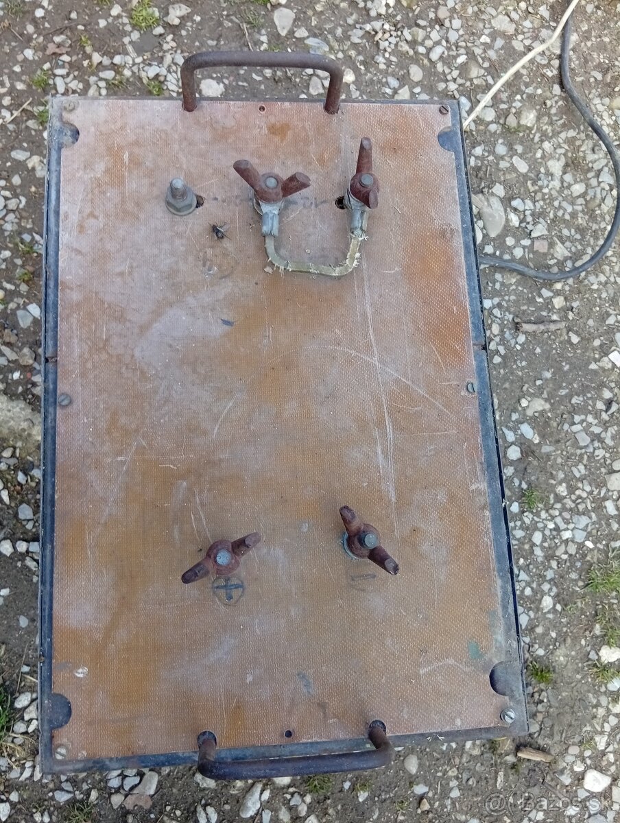 Predám tento pomocný zdroj