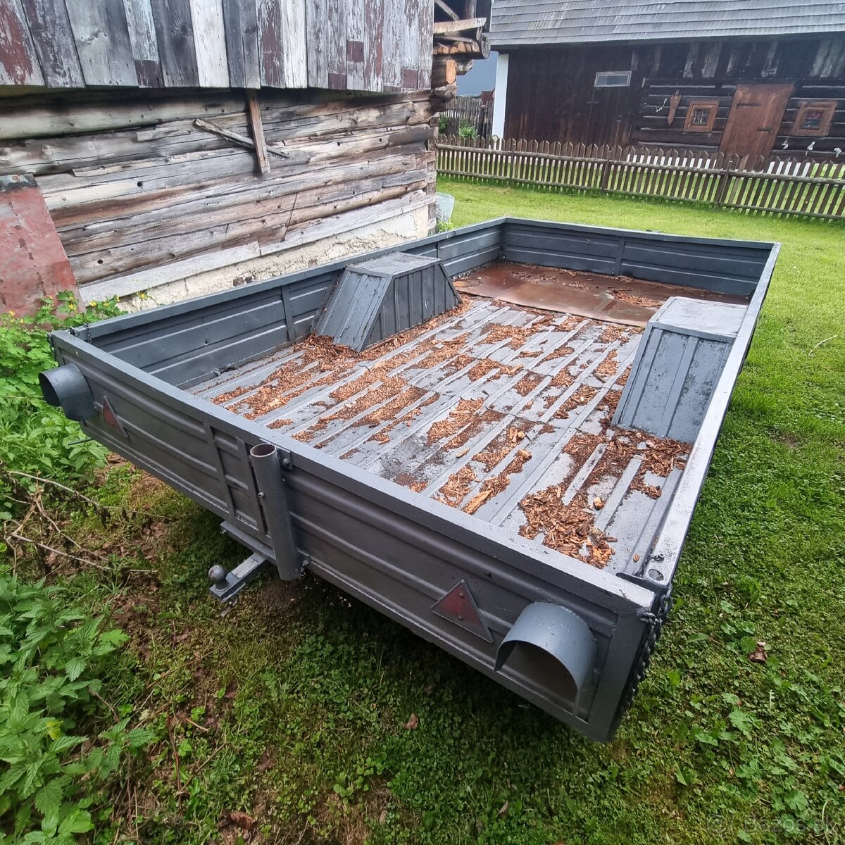 Vlečka za traktor