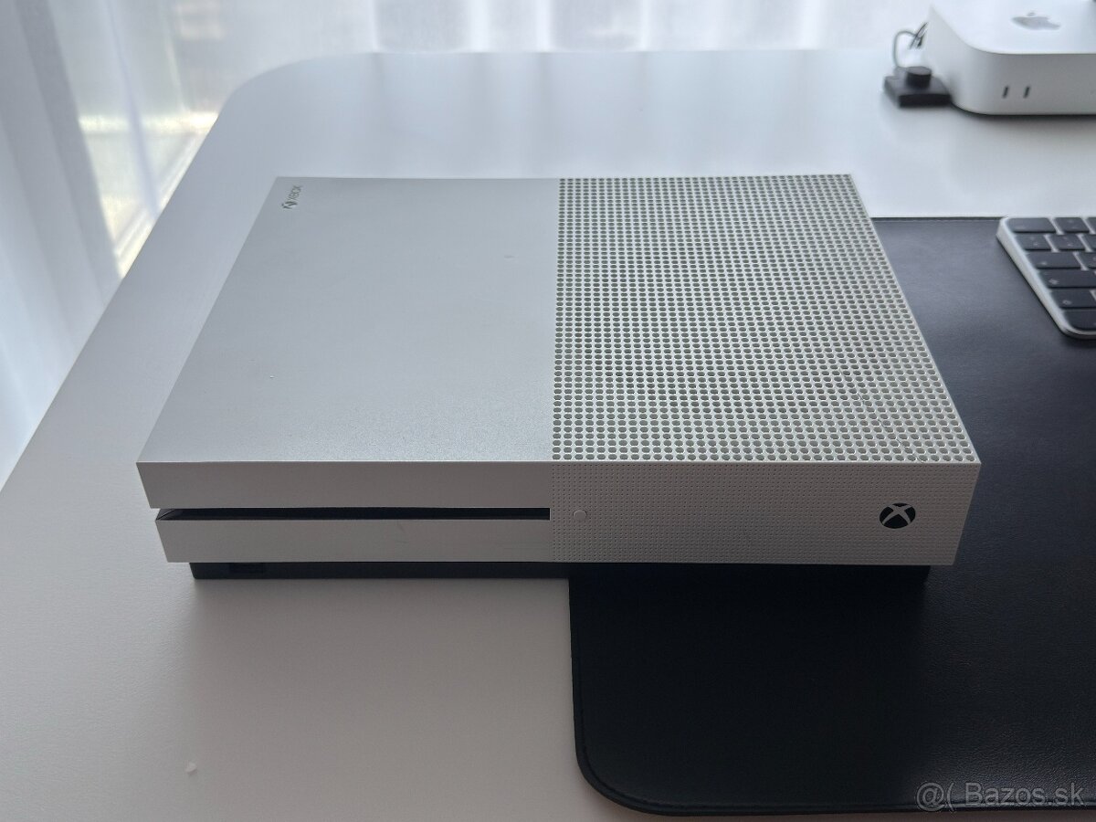 Xbox One S 500GB (biely) - Bez ovládača | Osobný odber BA