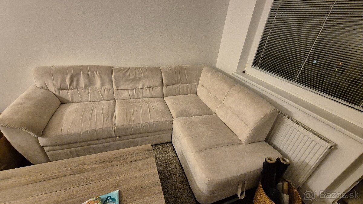 Rozkladacia rohova sedacka 240 x 165