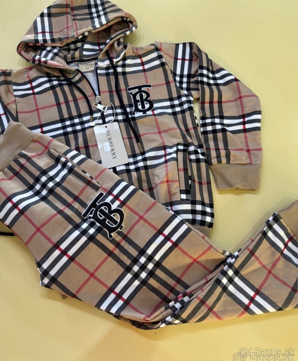 Burberry dlhá teplákovä súprava