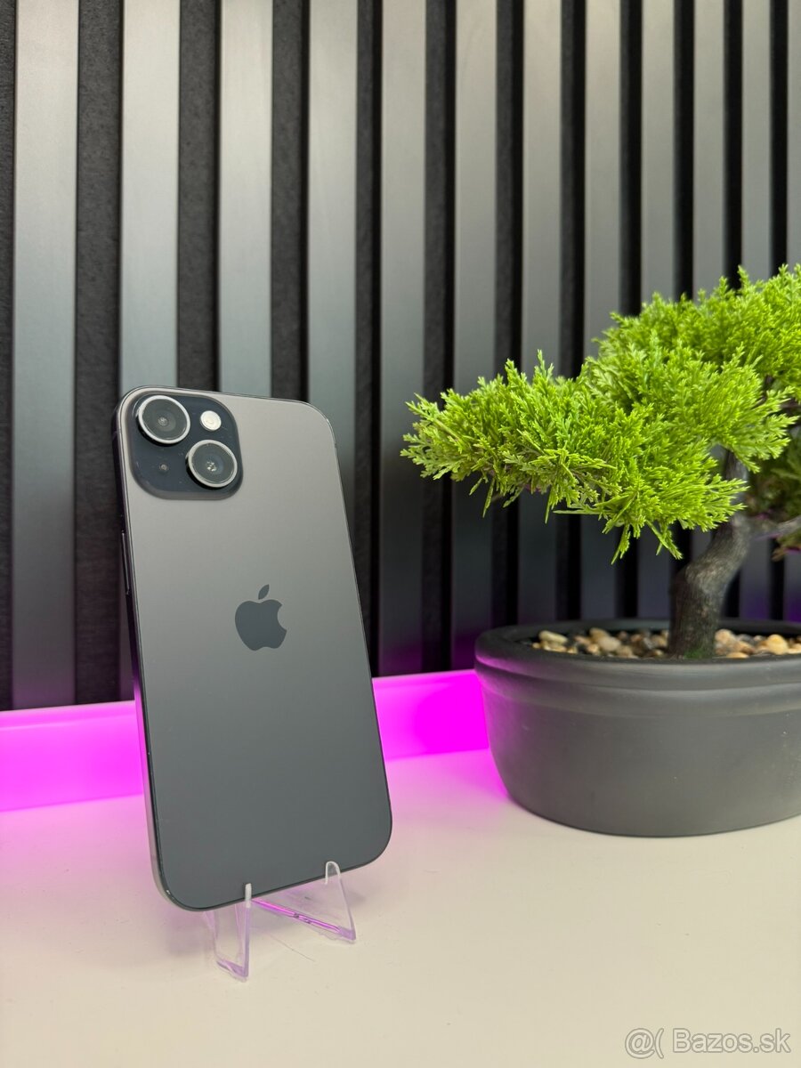 🌟 iPhone 15 black 128 GB| Záruka 1 Rok