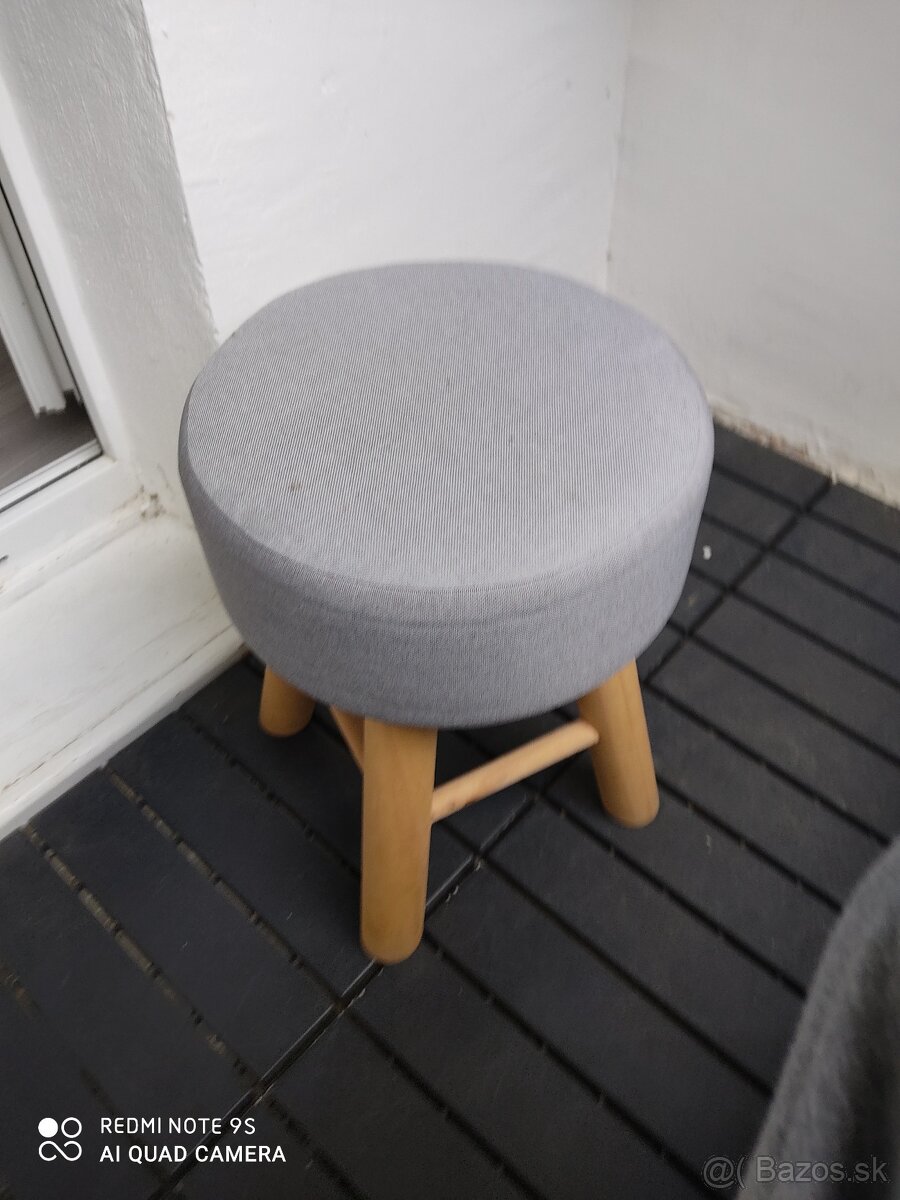 Mini stolicka