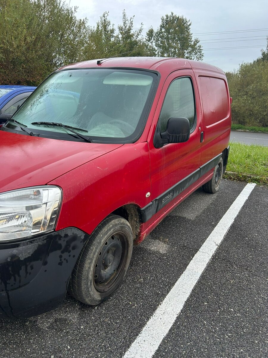 Citroën Berlingo 1.4i – dvojmiestny, nová STK/EK, ťažné zari