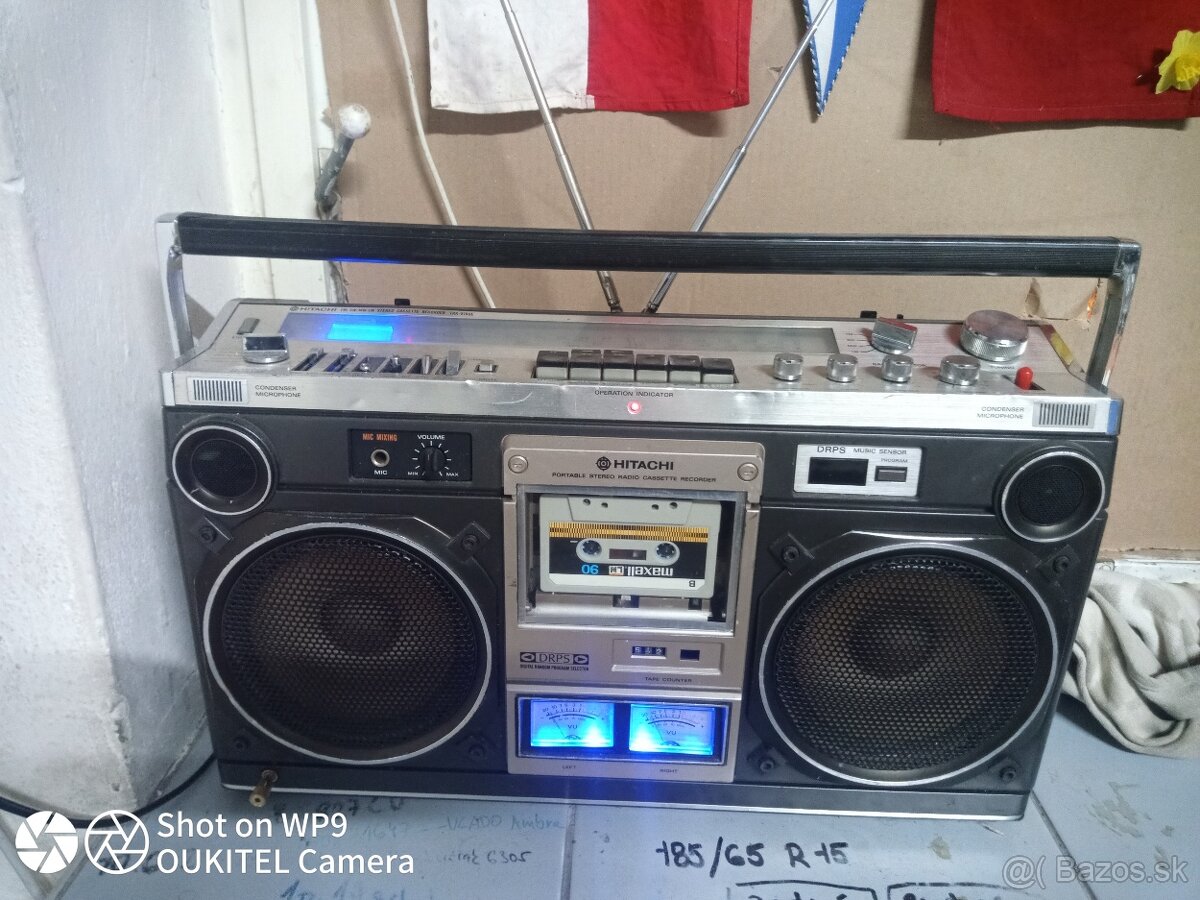 BOOMBOX Hitachi