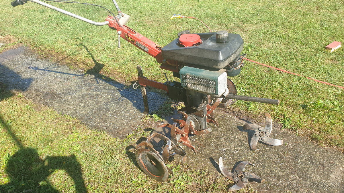 Predám malotraktor Vari 1993