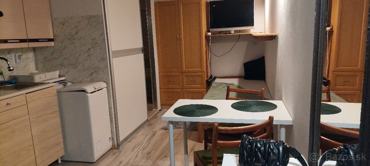 Prenájom 1 izbového apartmánu