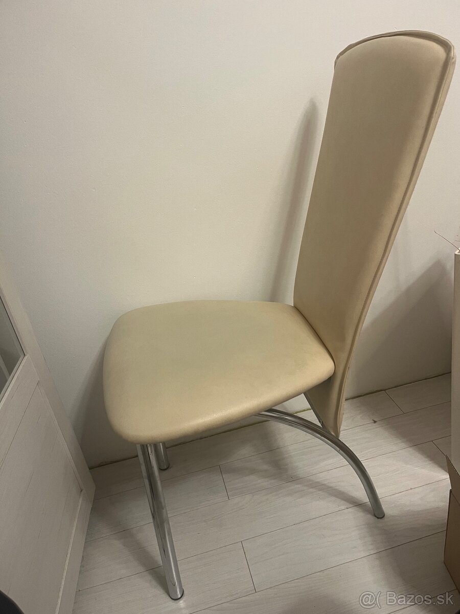 Predám stoličky