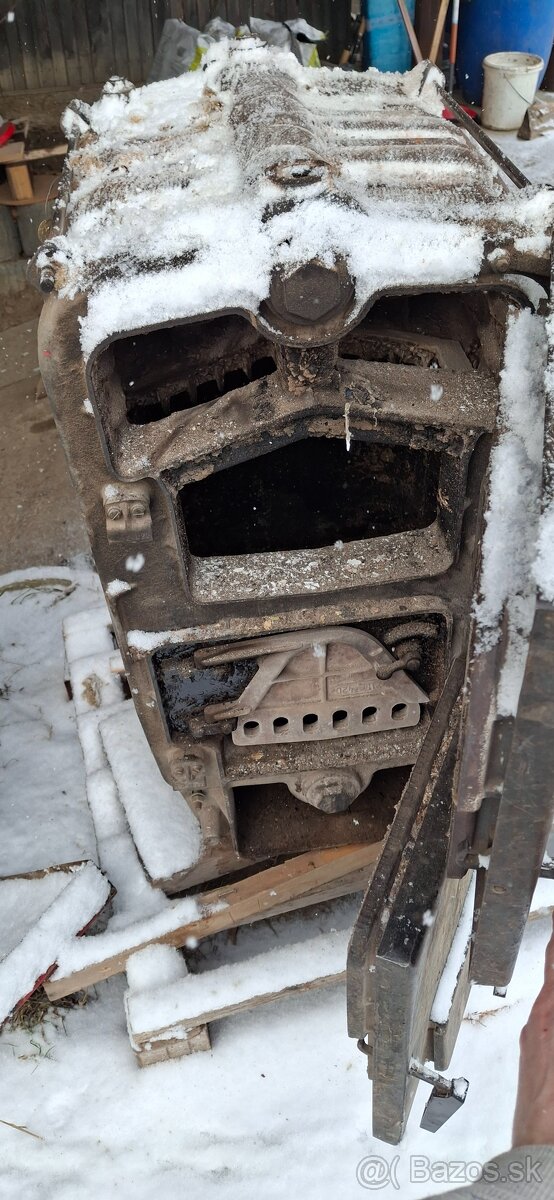 Kotol Viadrus - nefunkčný