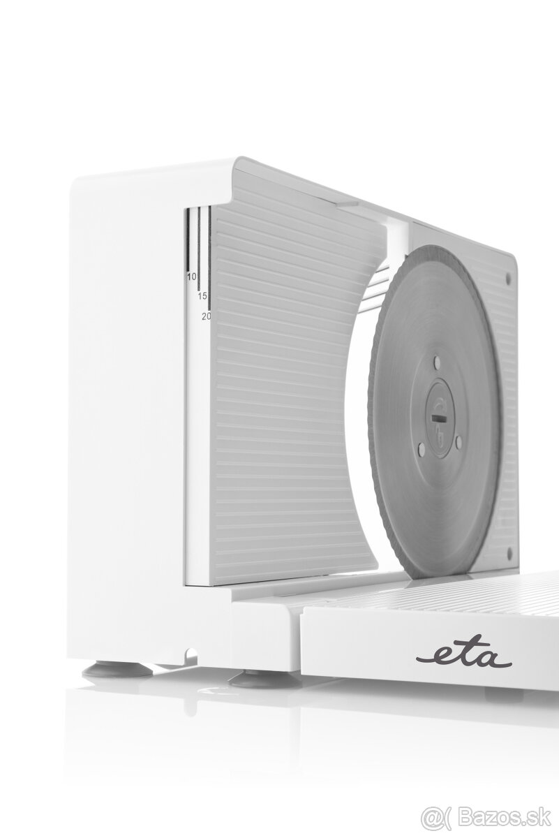 Elektrický krájač.