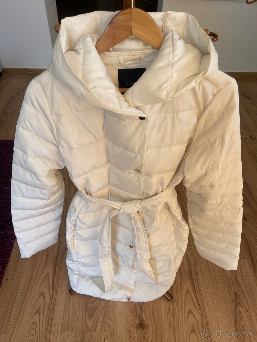 Dámska bunda biela