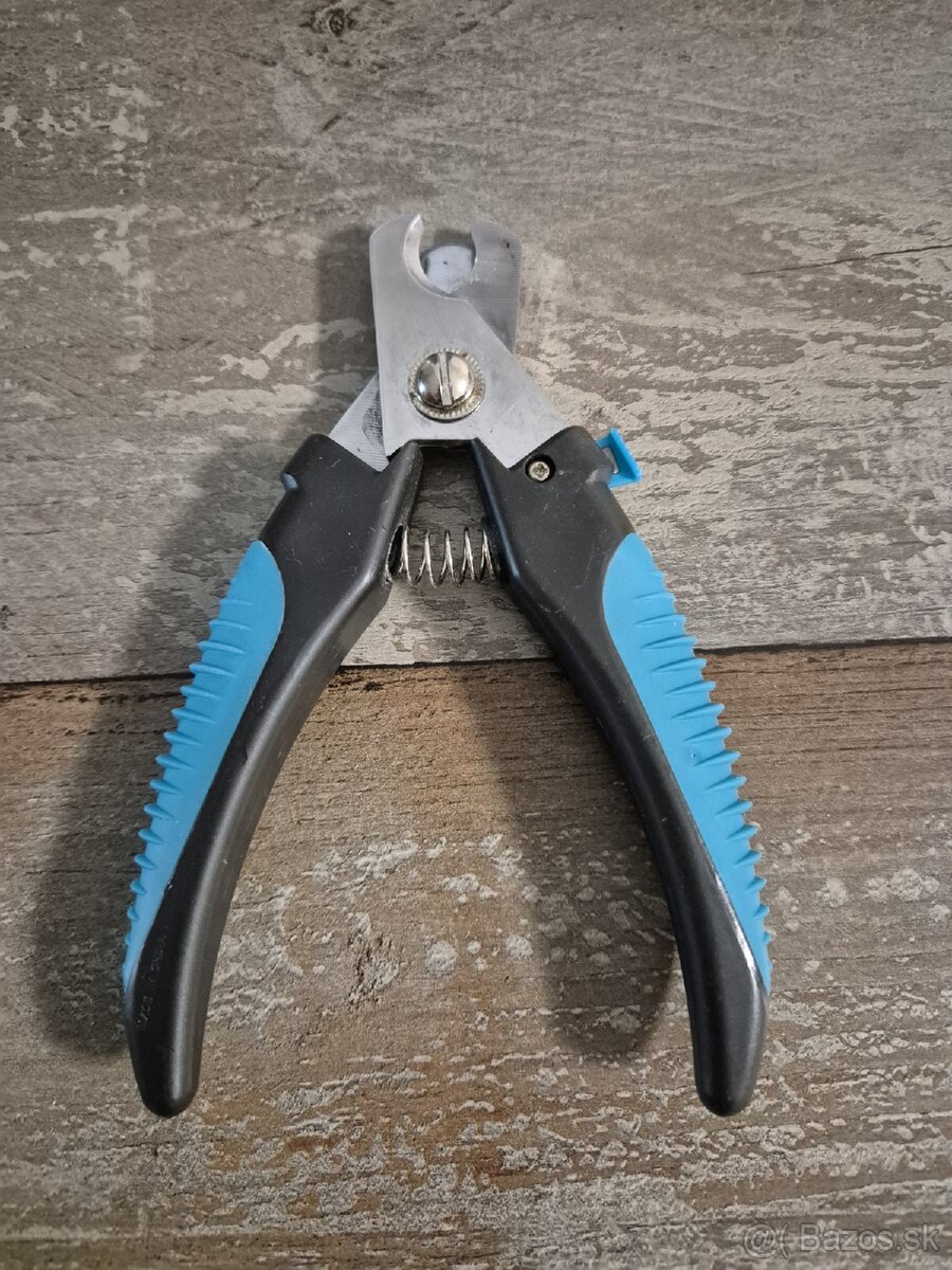 PREDAM: ROZNE NEPOTREBNE VECI (pre psov)