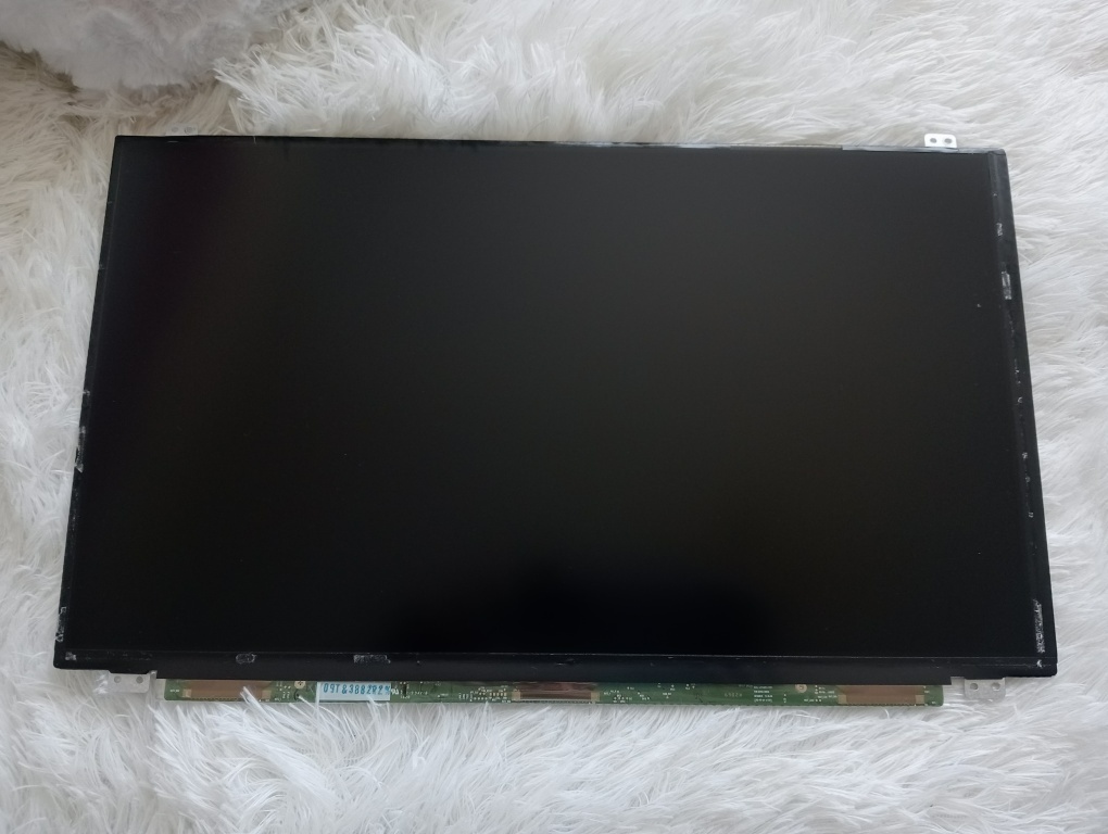 predám 15.6" LED SLIM 30pin eDP displej , LP156WF6