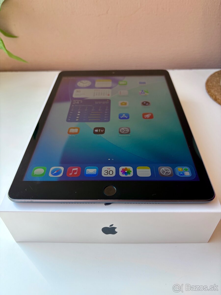 Apple iPad 9. gen. 64 GB Wi-Fi – ako nový